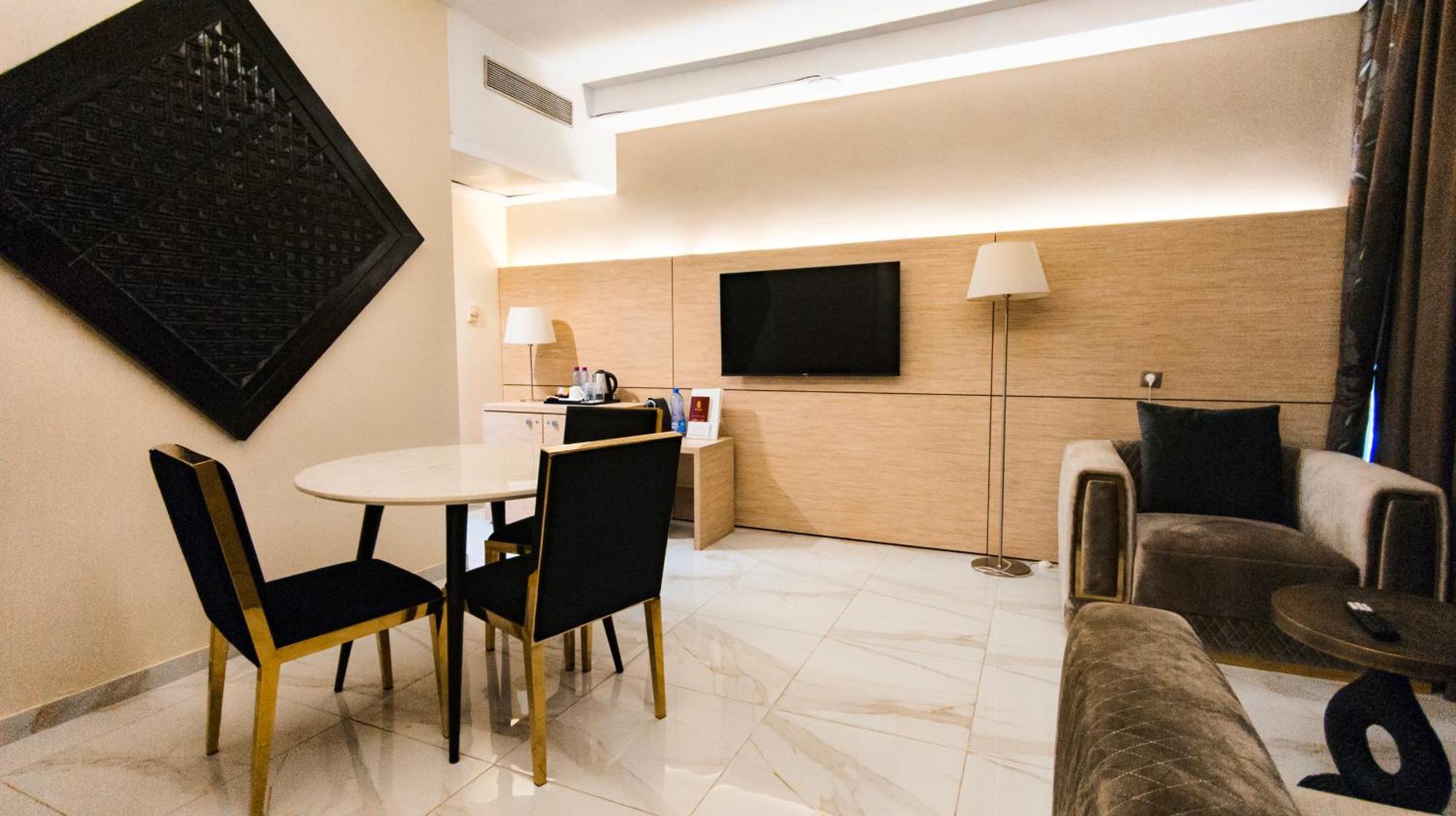 Hotel Sarakawa Lomé Dış mekan fotoğraf