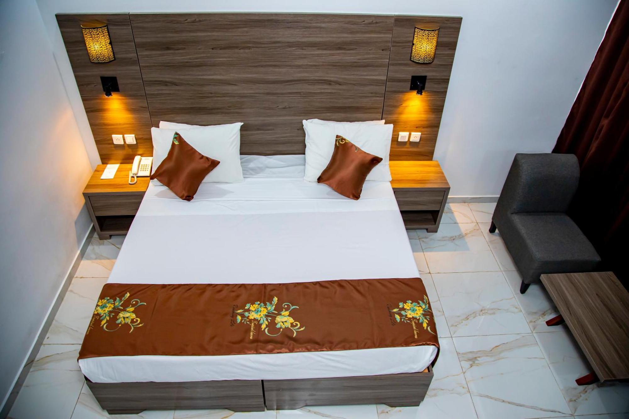 Hotel Sarakawa Lomé Dış mekan fotoğraf