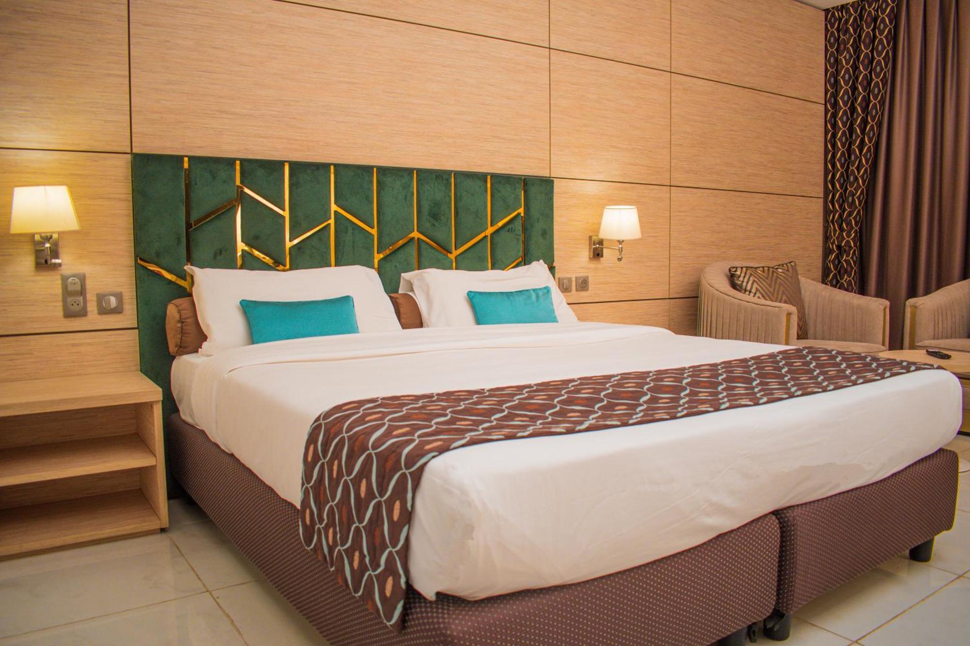 Hotel Sarakawa Lomé Dış mekan fotoğraf