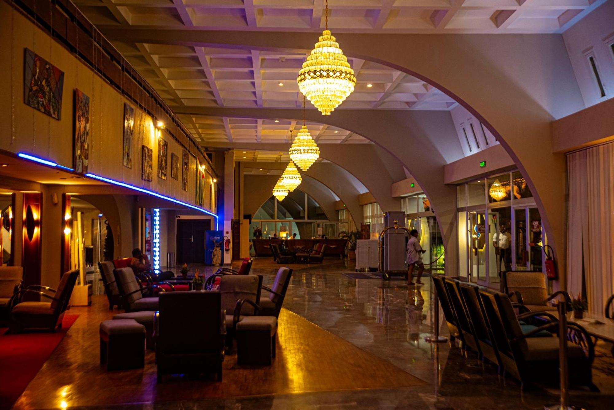 Hotel Sarakawa Lomé Dış mekan fotoğraf