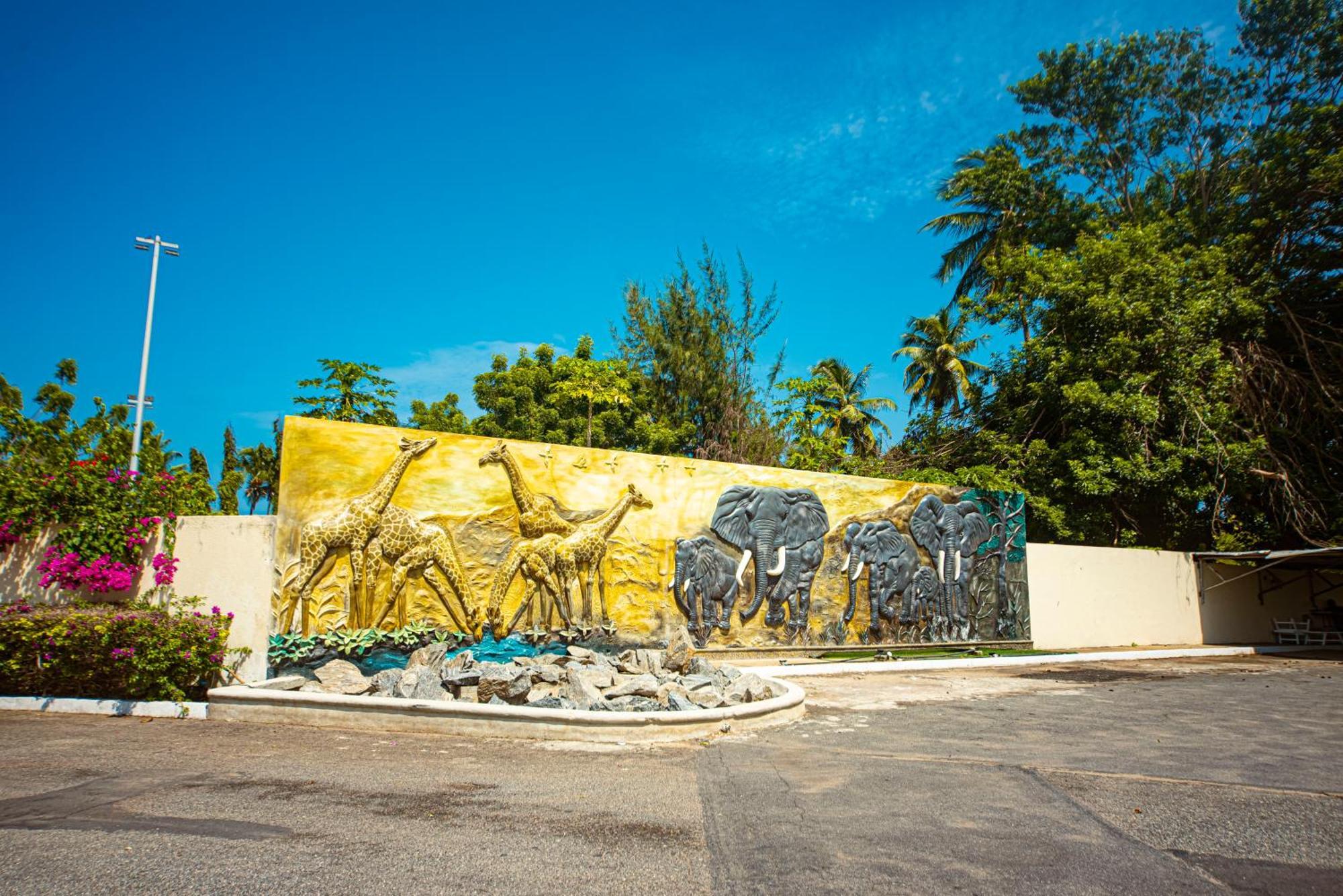 Hotel Sarakawa Lomé Dış mekan fotoğraf